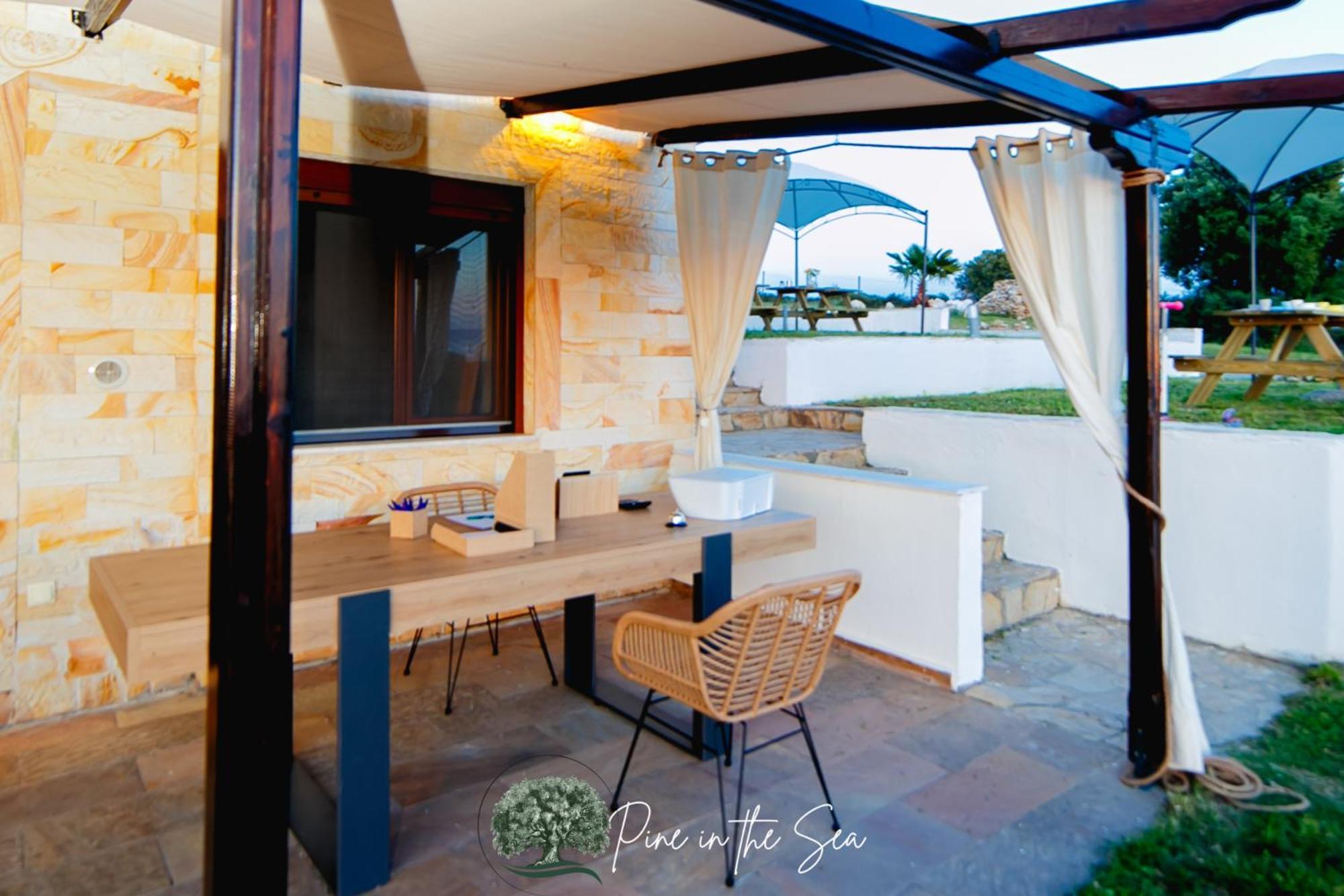 Pine In The Sea Nikiti-Sithonia Apartment ภายนอก รูปภาพ