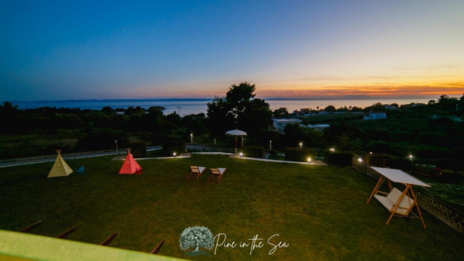 Pine In The Sea Nikiti-Sithonia Apartment ภายนอก รูปภาพ